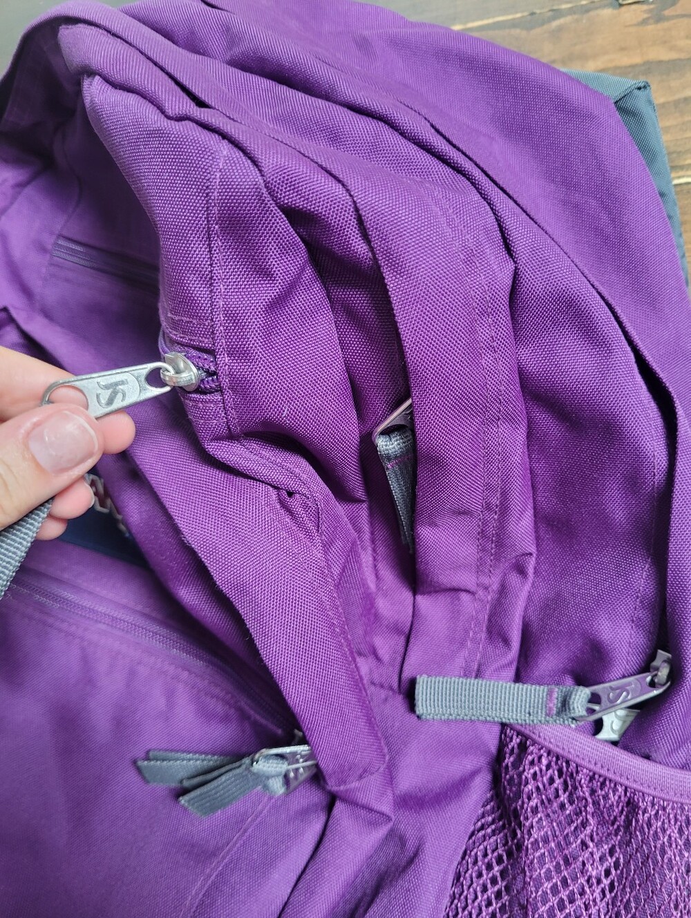Jansport Backpack Purple Gray Like New Extra Large - Picture 2 of 7